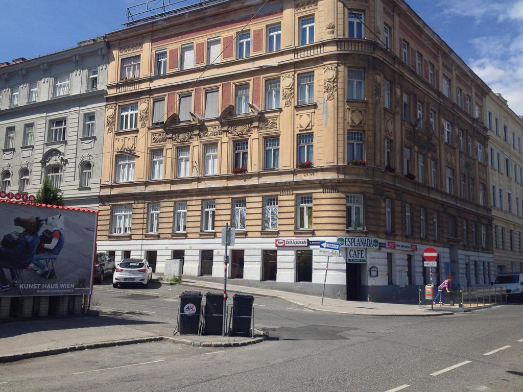 Big Vintage Style Flat Near Schoenbrunn Viena Exterior foto